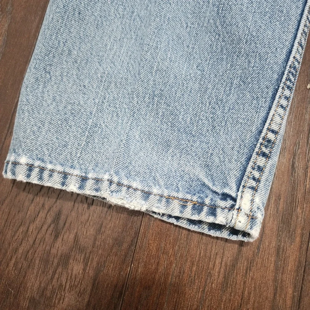 Levis 550 Relaxed Fit Jeans Mens 34x32 Light Wash Blue Denim 100% Cotton Vintage